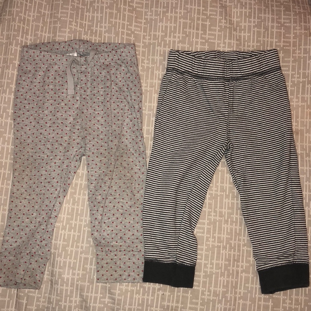 2 pairs of pants